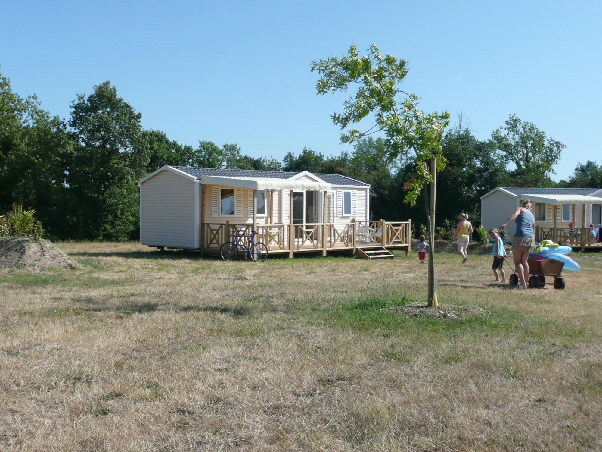 Camping Rcn La Ferme Du Latois Coëx Екстериор снимка