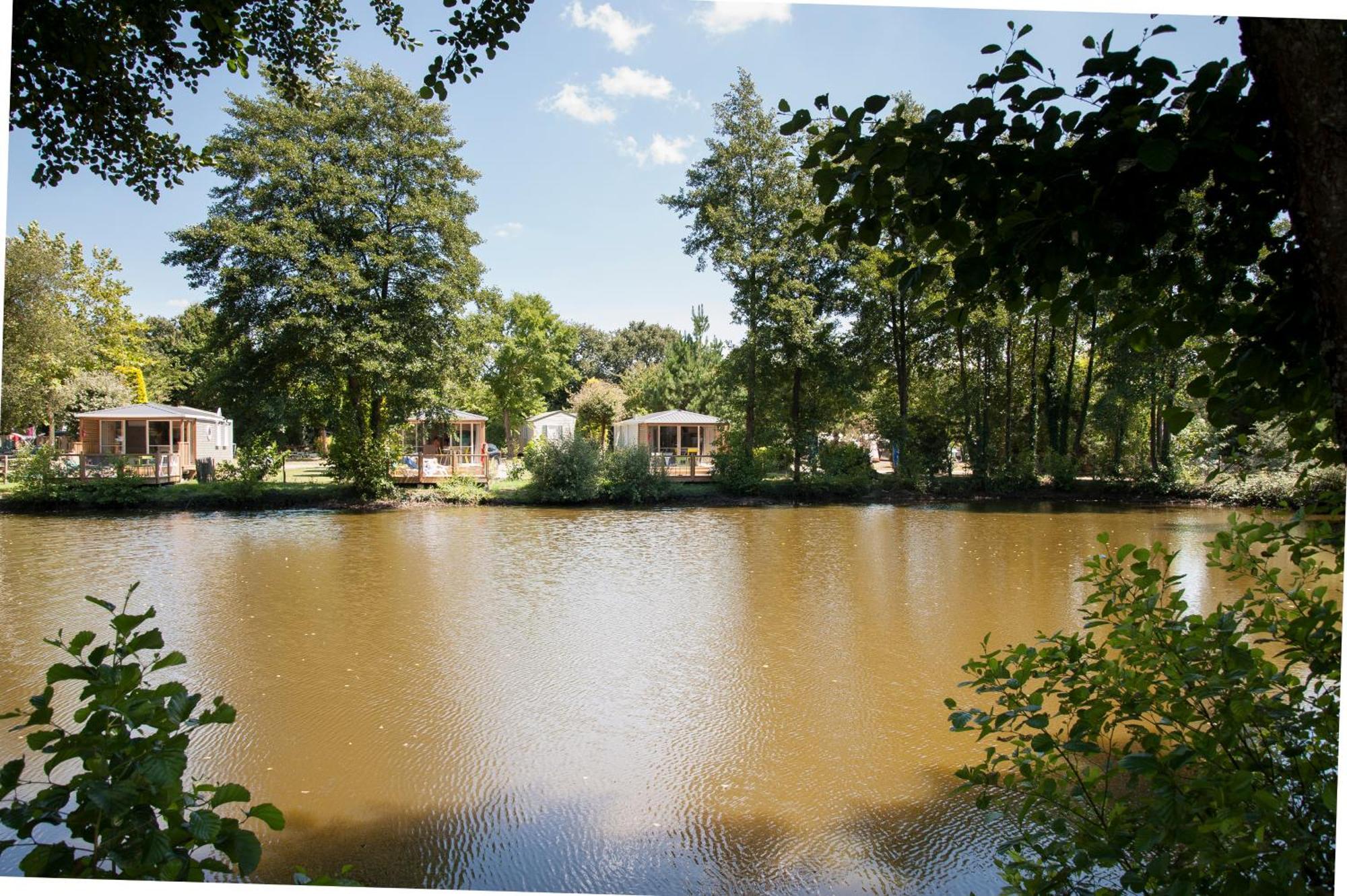 Camping Rcn La Ferme Du Latois Coëx Стая снимка